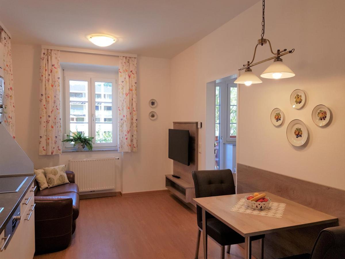 Villa Lilly - Luxus Appartements Im Villenviertel 바드이스흘 외부 사진